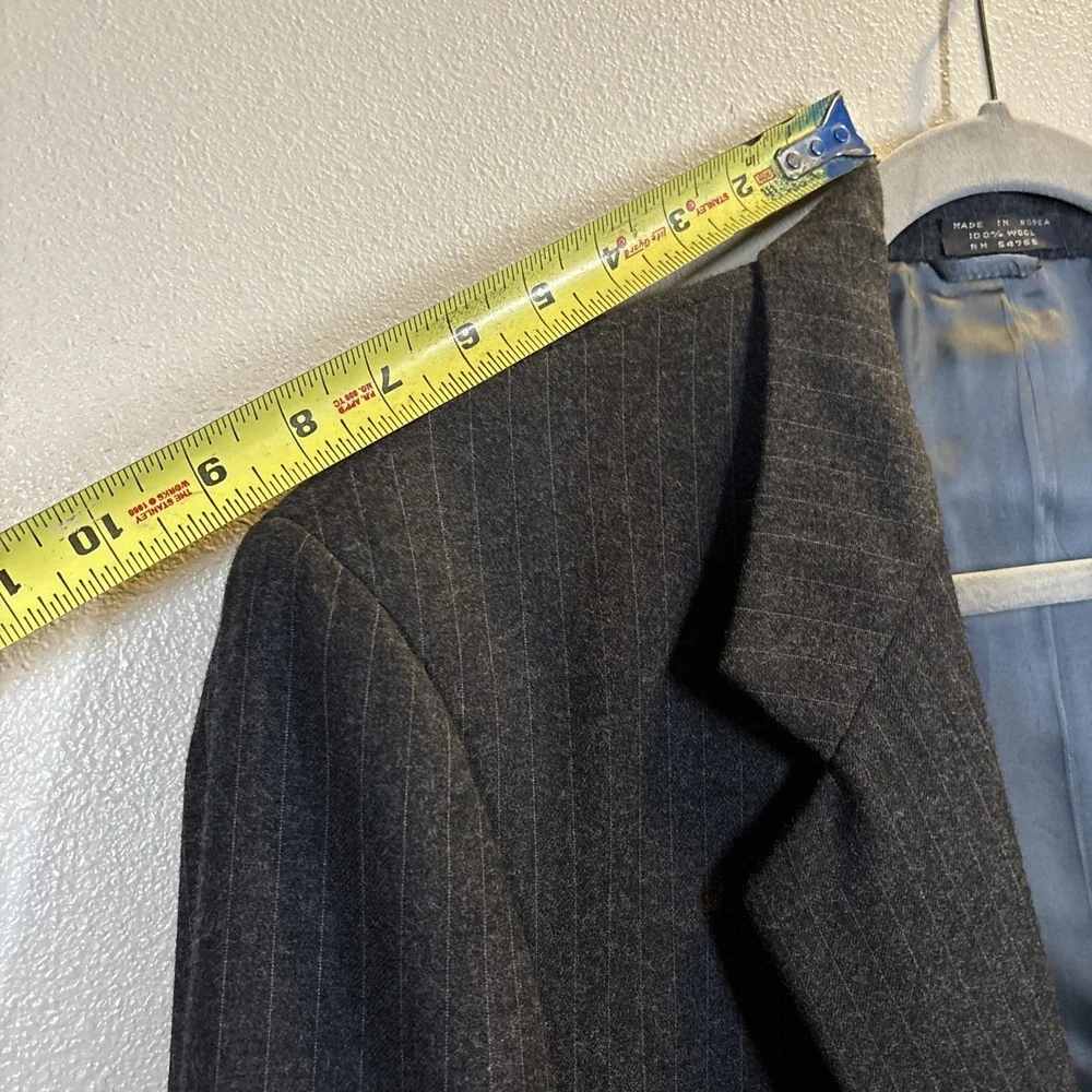 Pinstripe 100% Wool Sport Coat Jacket Charcoal Gray Francesco Maiolo‎ NY Rome